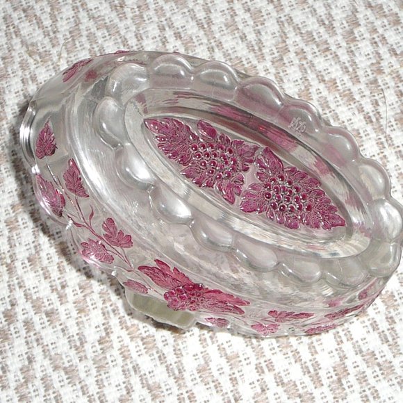 Vintage Westmoreland Grapevine Ruby Red Glass Candy Dish Handled Bowl Unused - Picture 9 of 9